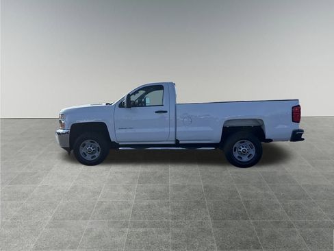 Used 2016 Chevrolet Silverado 2500 W/T image 2