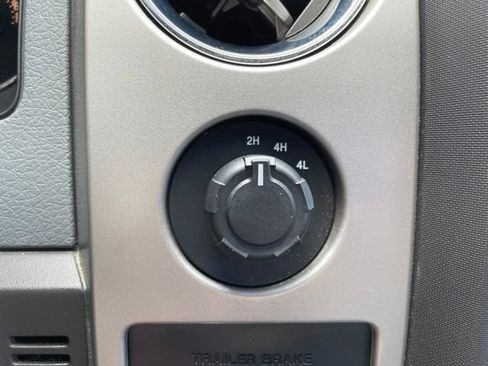 Used 2014 Ford F150 XLT w/ Equipment Group 302A Luxury AWD/4WD image 43