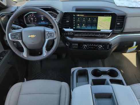 New 2026 Chevrolet Silverado 1500 LT image 4