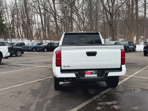 New 2026 Toyota Tacoma SR5 AWD/4WD image 7