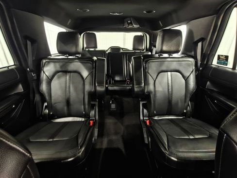 Used 2020 Ford Expedition Limited image 26