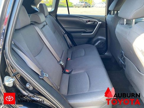 Certified 2025 Toyota RAV4 SE AWD/4WD image 18