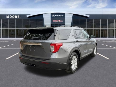 Used 2021 Ford Explorer XLT w/ Class III Trailer Tow Package image 3