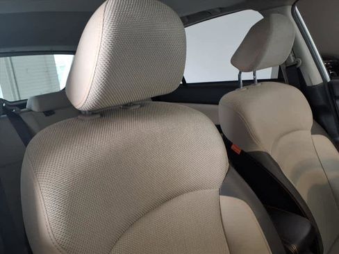 Used 2017 Subaru Crosstrek 2.0i Premium w/ Moonroof Package image 25