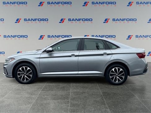 Used 2025 Volkswagen Jetta S FWD image 2