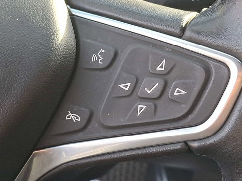 Used 2022 Chevrolet Malibu RS FWD image 22