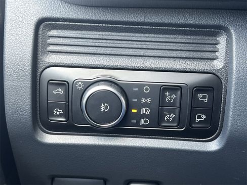 New 2026 Ford F250 Lariat w/ Black Appearance Package image 21