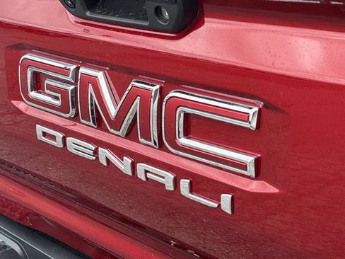 New 2026 GMC Canyon Denali AWD/4WD image 7
