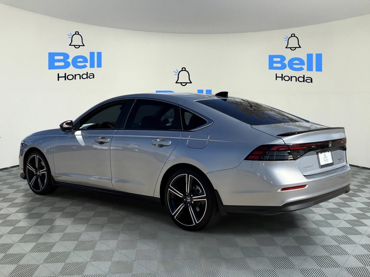 Certified 2025 Honda Accord Sport image 3