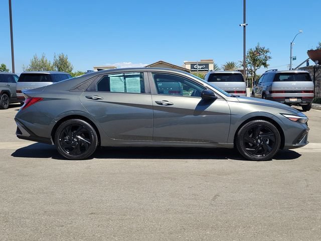 Certified 2026 Hyundai Elantra Sport w/ Cargo Package FWD image 33