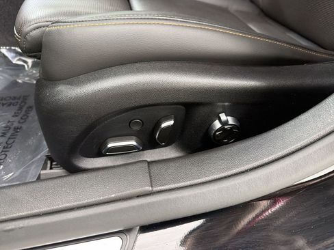 Used 2022 Cadillac CT5 Sport image 21