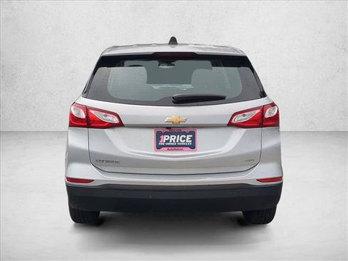 Used 2019 Chevrolet Equinox LS AWD/4WD image 7