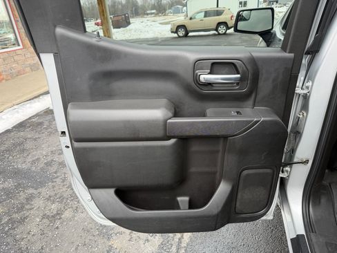 Used 2021 Chevrolet Silverado 1500 LT w/ Work Truck Package image 16