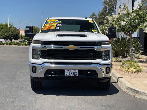 Used 2024 Chevrolet Silverado 2500 LT w/ All Star Edition AWD/4WD image 2