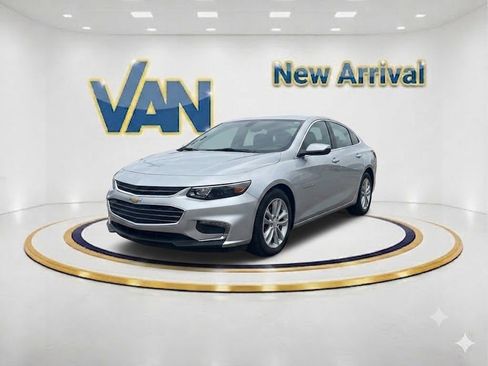 Used 2016 Chevrolet Malibu LT FWD image 1