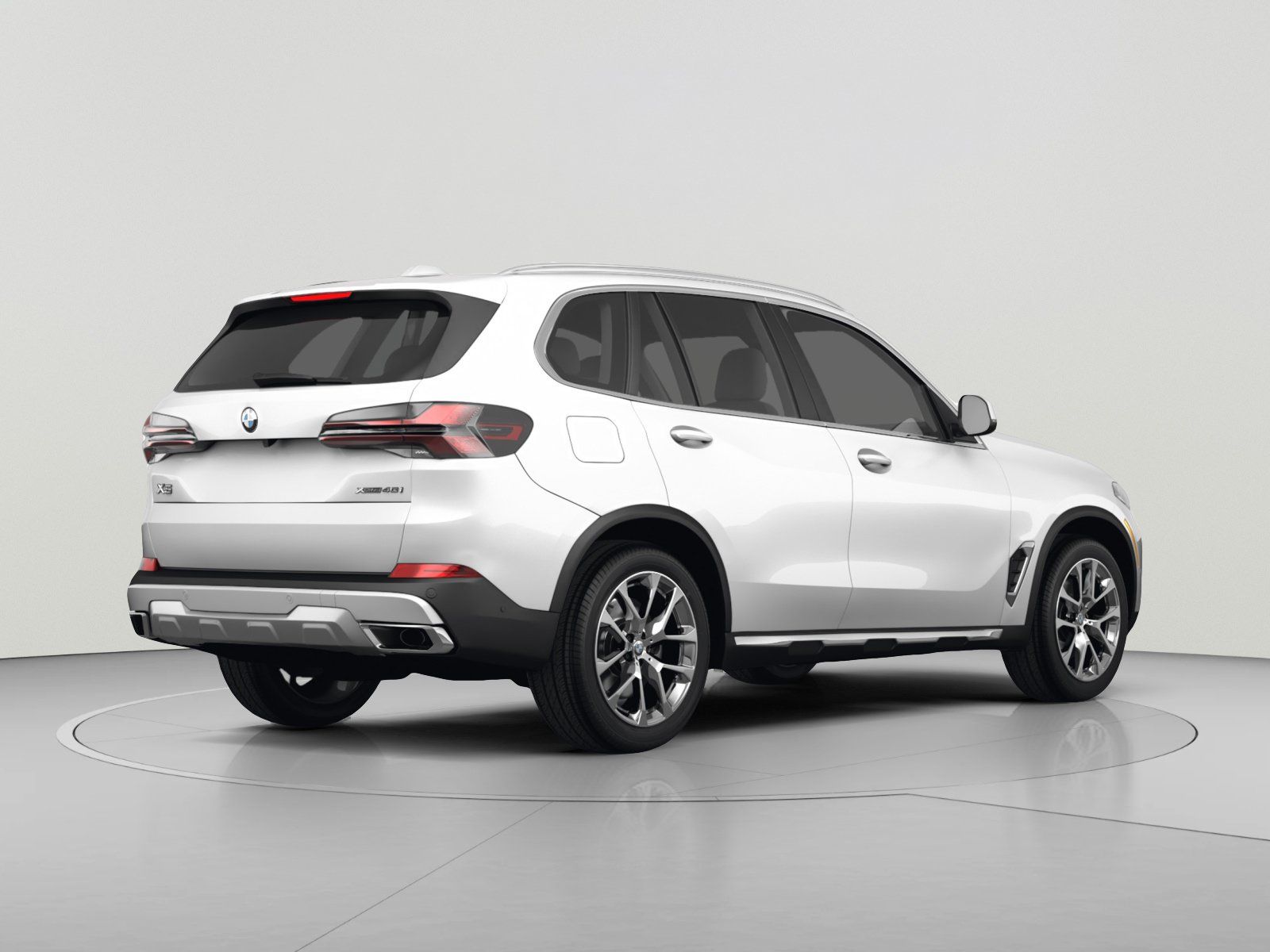 Used 2024 BMW X5 xDrive40i w/ Executive Package AWD/4WD image 3