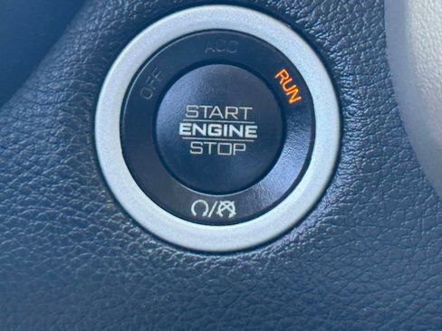 Used 2021 RAM 1500 Laramie AWD/4WD image 24