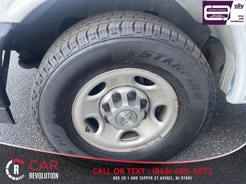 Used 2020 Chevrolet Express 2500 w/ Driver Convenience Package RWD image 42