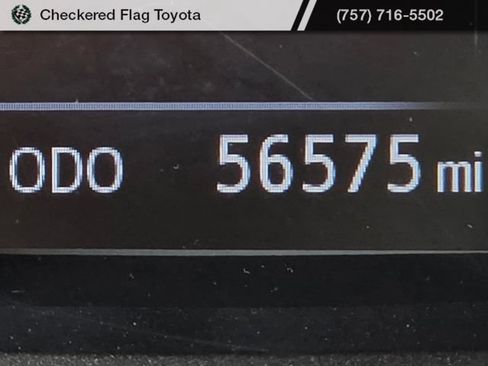 Used 2020 Toyota Tacoma TRD Off-Road w/ TRD Premium Off Road Package AWD/4WD image 13
