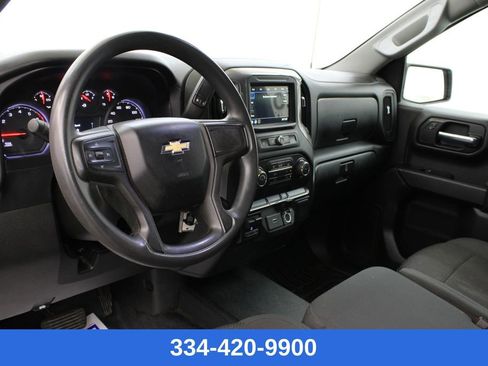 Used 2019 Chevrolet Silverado 1500 W/T w/ Trailering Package image 13