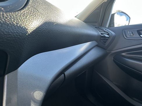 Used 2017 Ford Escape SE w/ Equipment Group 201A image 14