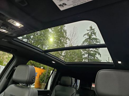 Used 2022 GMC Yukon XL Denali w/ Max Trailering Package image 59