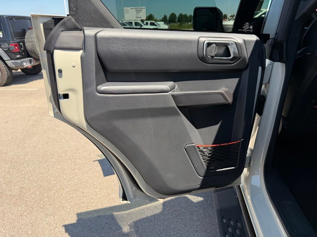 New 2026 Ford Bronco Raptor w/ Interior Carbon Fiber Pack AWD/4WD image 13