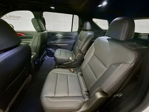 New 2026 Chevrolet Traverse Z71 image 27