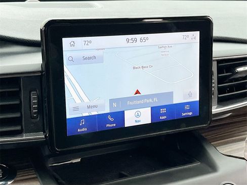 Used 2020 Ford Explorer Limited image 13