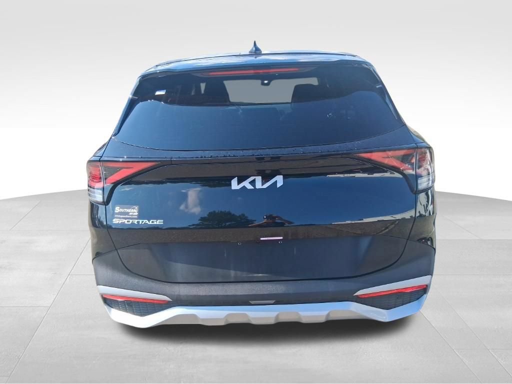 Certified 2024 Kia Sportage EX FWD image 6