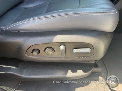 Used 2024 Buick Enclave Premium AWD/4WD image 15