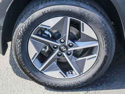 Certified 2025 Hyundai Tucson SEL image 12