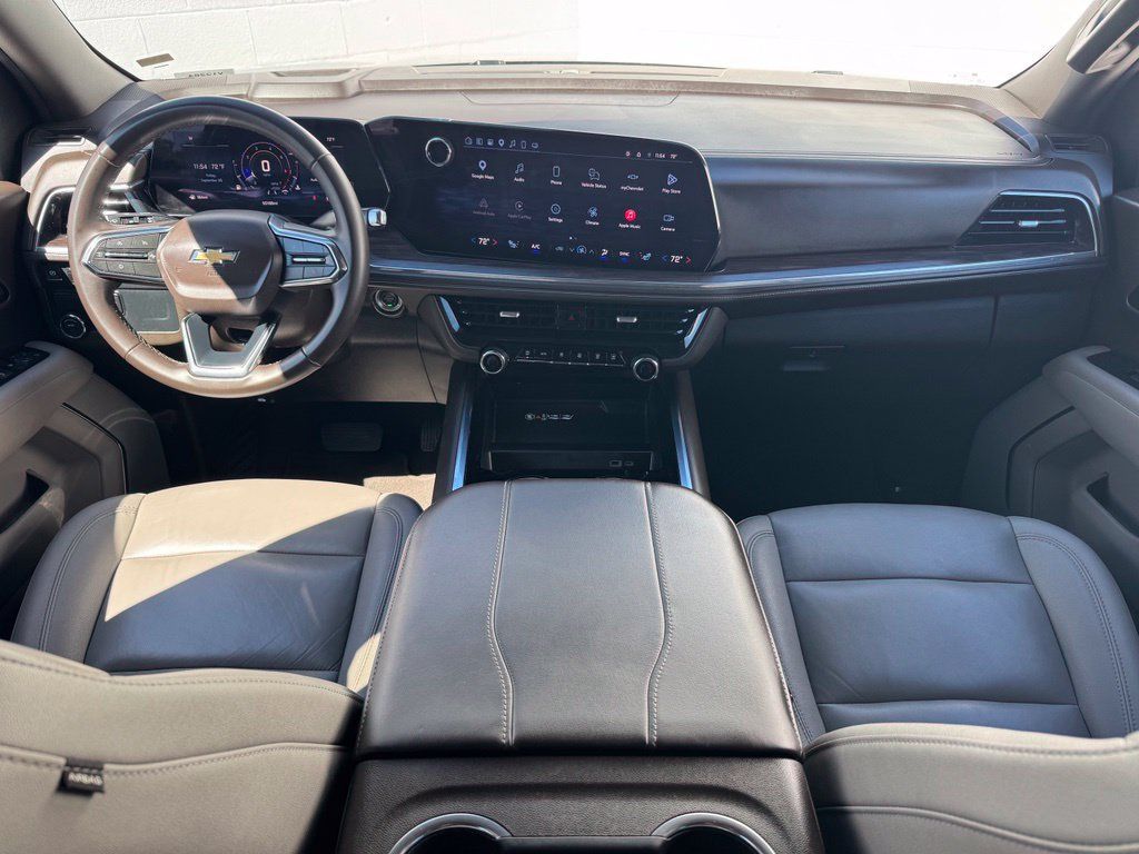 Used 2025 Chevrolet Tahoe LT RWD image 25