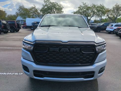 New 2026 RAM 1500 4x4 Crew Cab image 3