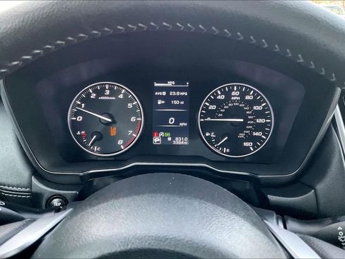 Certified 2025 Subaru Outback Limited image 23