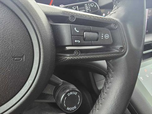 Used 2024 Porsche Taycan 4S image 32