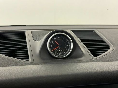 Used 2017 Porsche Macan S AWD/4WD image 32