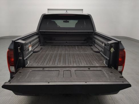 Used 2017 Honda Ridgeline RTL-T image 29