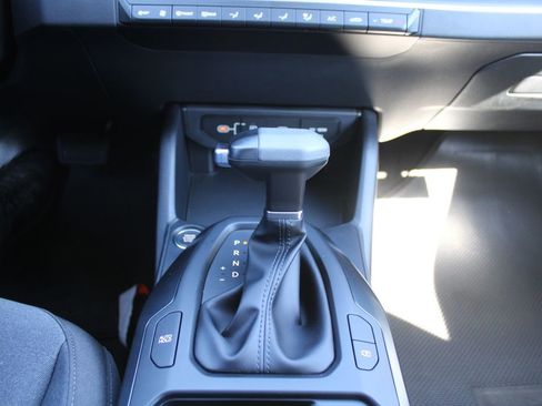 New 2025 Kia K4 LXS image 32