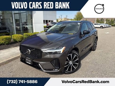 Used 2025 Volvo XC60 B5 Plus AWD/4WD image 1