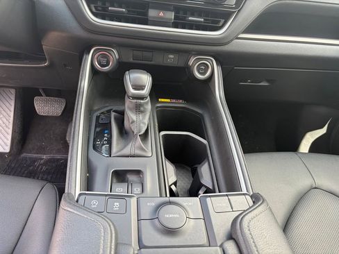 Used 2025 Toyota Grand Highlander FWD image 15