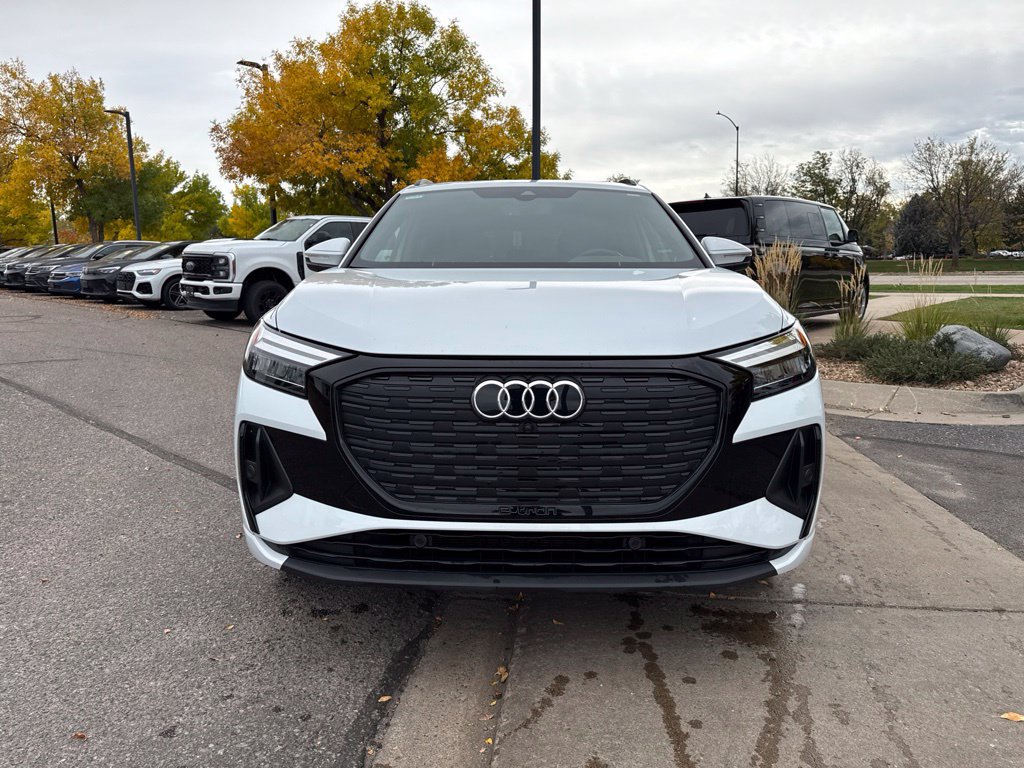 Used 2024 Audi Q4 e-tron Premium Plus w/ Premium Plus AWD/4WD image 8