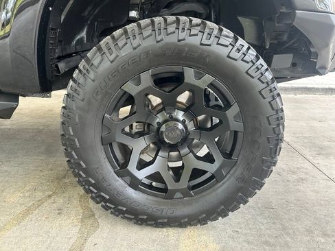 Used 2020 Ford F150 Lariat w/ Equipment Group 502A Luxury AWD/4WD image 27