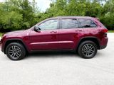 Used 2019 Jeep Grand Cherokee Trailhawk image 2