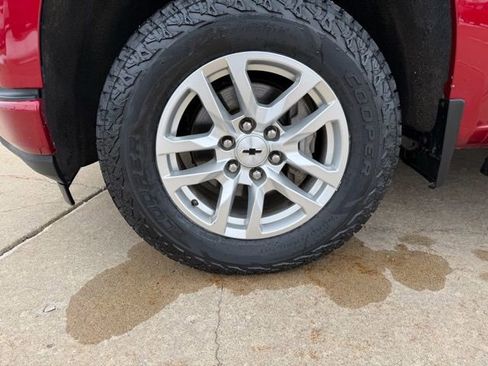 Certified 2019 Chevrolet Silverado 1500 RST w/ All-Star Edition AWD/4WD image 11