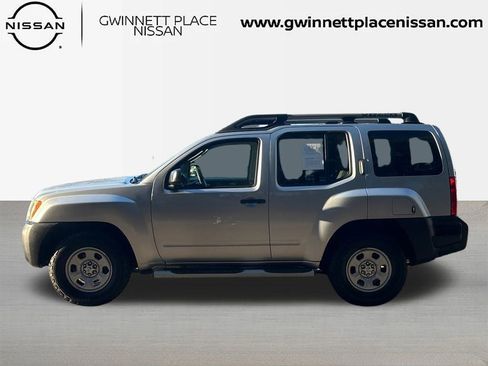 Used 2011 Nissan Xterra X image 8