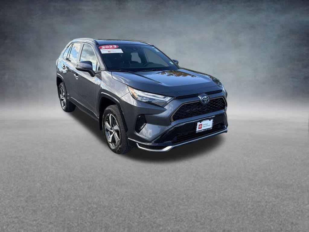 Used 2023 Toyota RAV4 SE w/ Weather & Moonroof Package AWD/4WD image 8