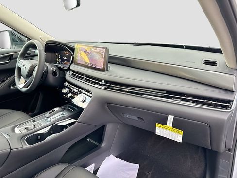 Certified 2026 INFINITI QX60 Luxe w/ Cargo Package FWD image 33