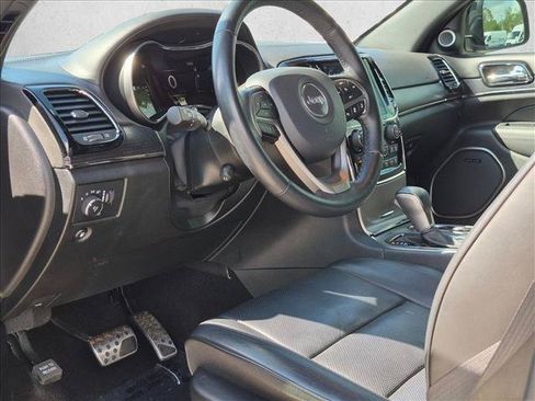 Used 2020 Jeep Grand Cherokee High Altitude AWD/4WD image 9
