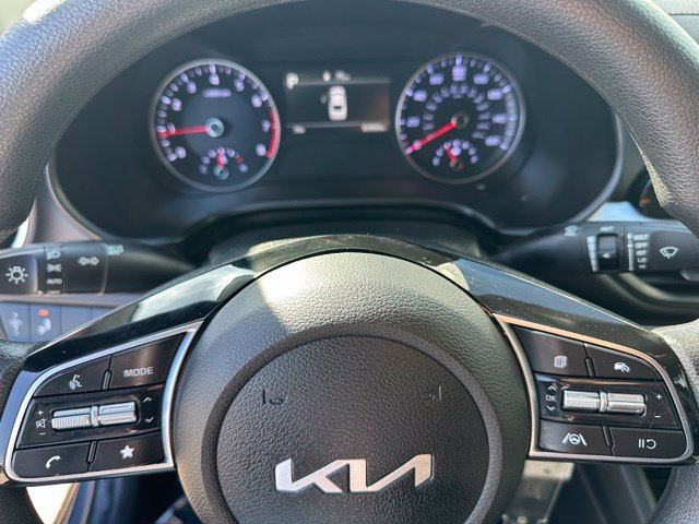 Used 2023 Kia Forte LXS w/ LXS Technology Package FWD image 29